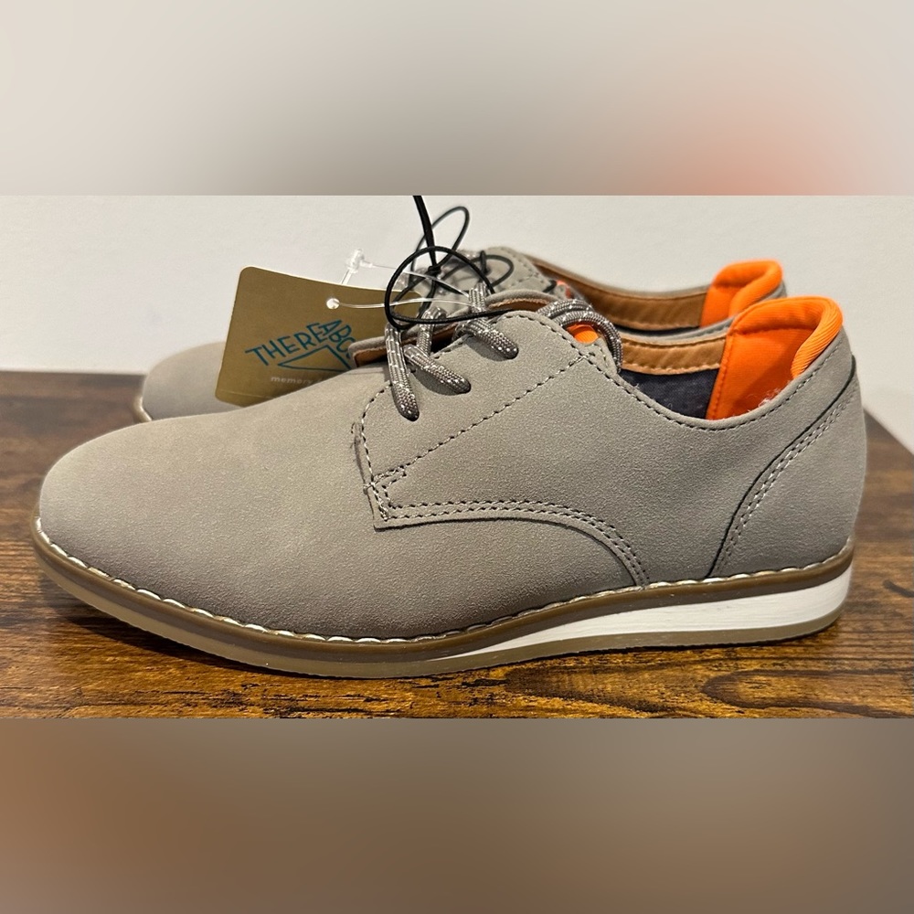 Thereabouts Boys Milford Jr Gray Dress Shoes NWT Size Little Boys 2